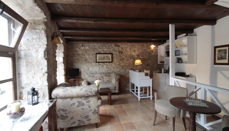 Trapela Areopolis Boutique Hotel