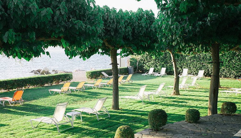 Tzaki Hotel