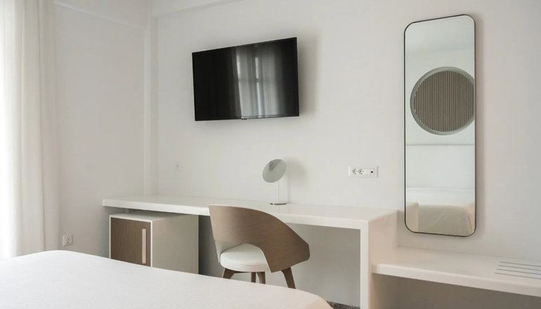 4* Tzanis Resort - Μώλος, Σκύρος