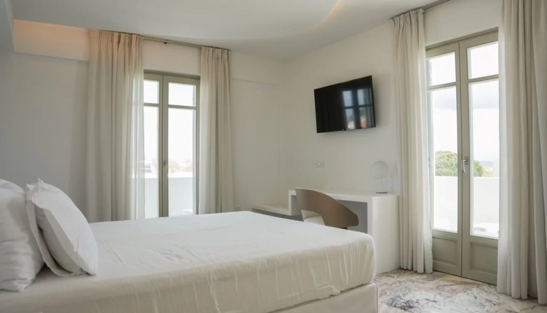4* Tzanis Resort - Μώλος, Σκύρος