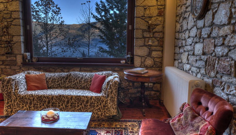 Finday Hotel - Καλάβρυτα