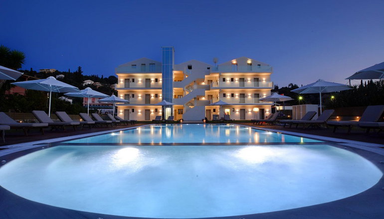 V Luxury Suites