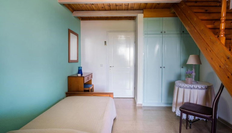 Vasilikos Garden Maisonettes & Suites