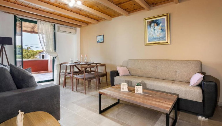 Vasilikos Garden Maisonettes & Suites