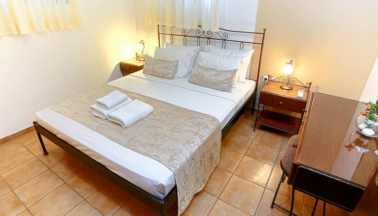 Vathi Hotel - Γύθειο