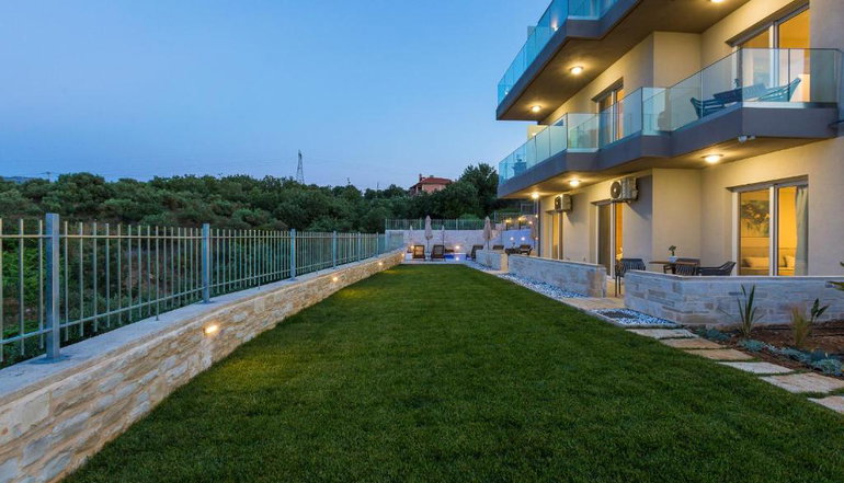 Vigla Suites