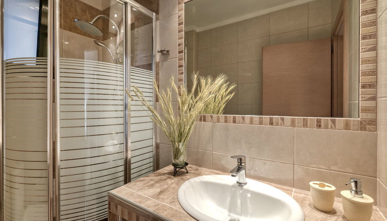 Villa Solaris by Bill & John Apartments Athens