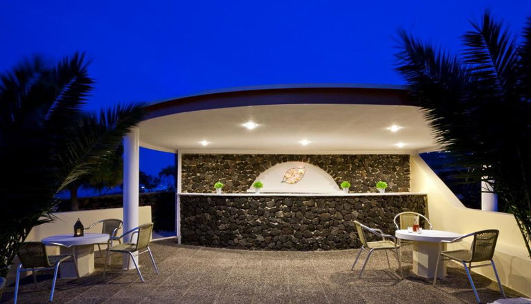 Villa Danezis Santorini