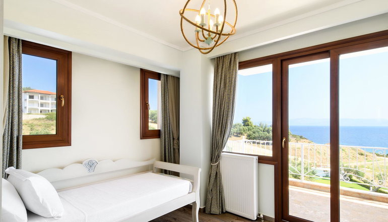 Villa D'Oro Luxury Villas & Suites