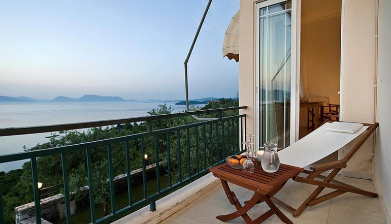 Villa Magemenou Nikiana