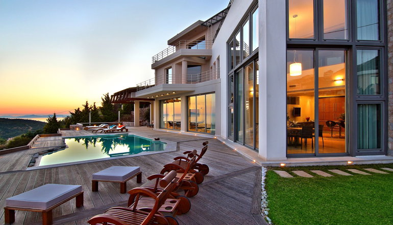 Villa Take Off by Bill & John Villas