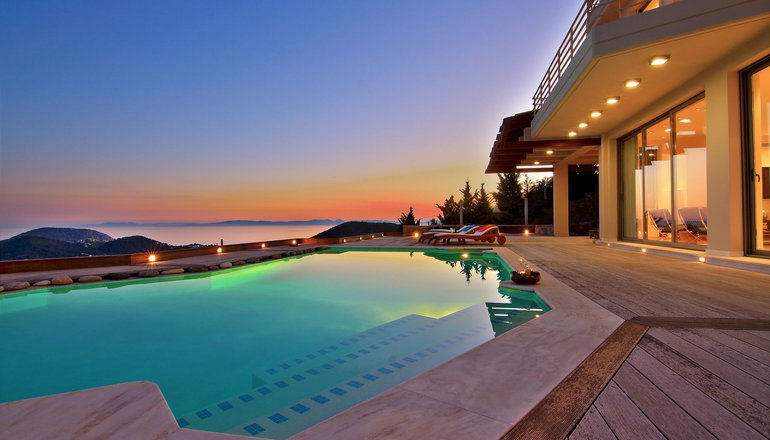Villa Take Off by Bill & John Villas