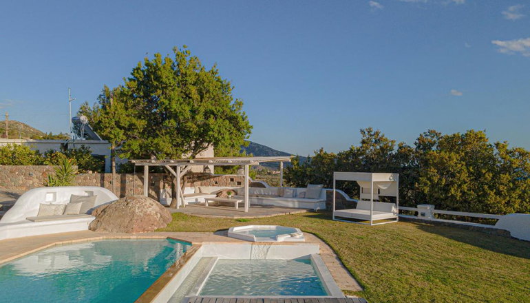 Villa Tzikides