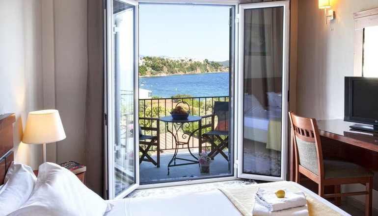 Nimfi Hotel - Σκιάθος