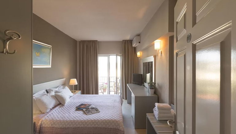 Nimfi Hotel - Σκιάθος