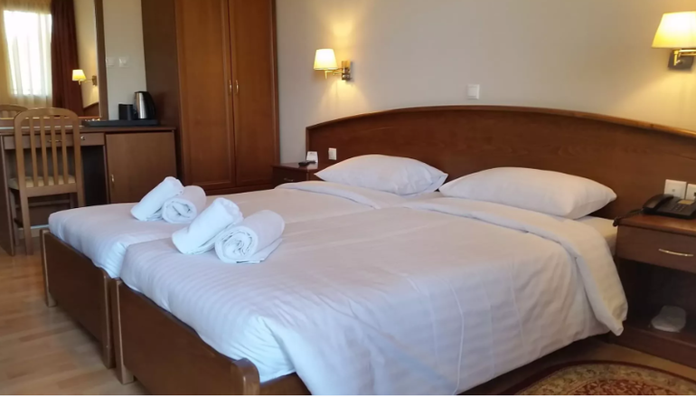 Xenios Dias Hotel