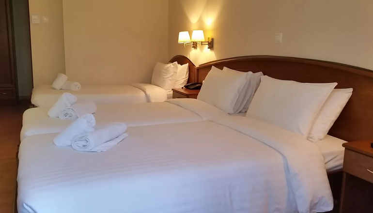 Xenios Dias Hotel