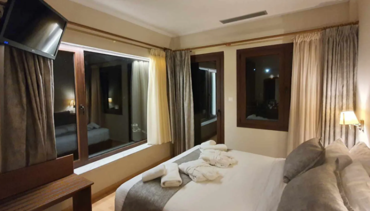 Xenios Dias Hotel