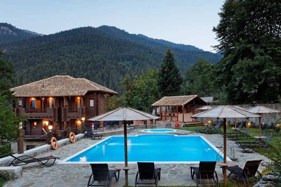 Yliessa Chalet - Δομνίστα, Καρπενήσι