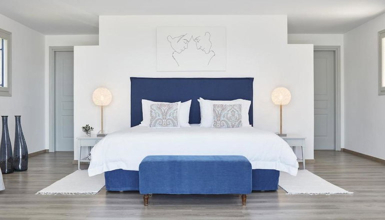 5* Yria Island Boutique Hotel & Spa
