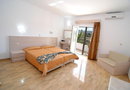 Zeus Hotel