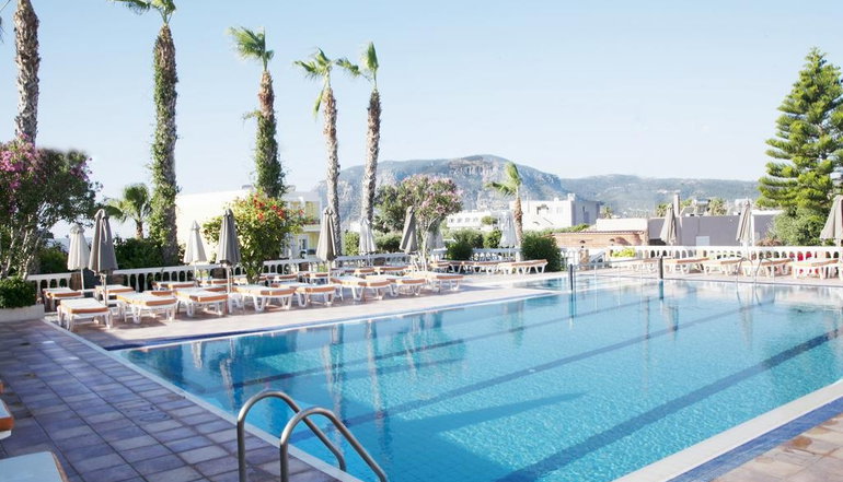 Zeus Hotel