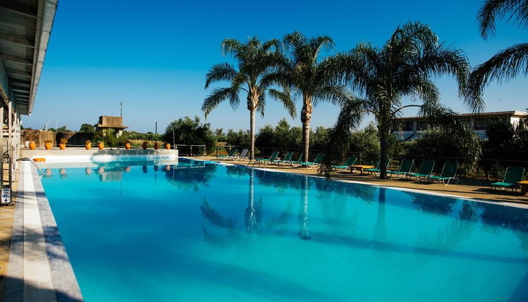Zoe Seaside Resort